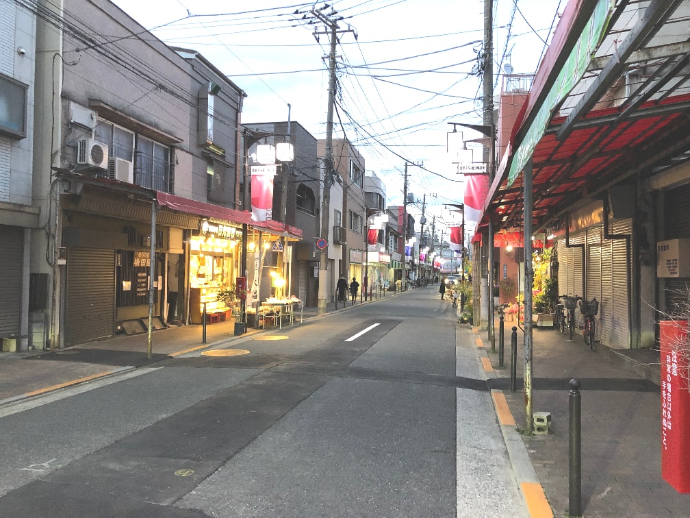 豊島通り中央商店街の様子